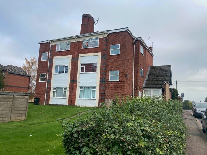 2 Bedroom Flat To Rent In The Laurels, Barker Street, Worcester, WR3