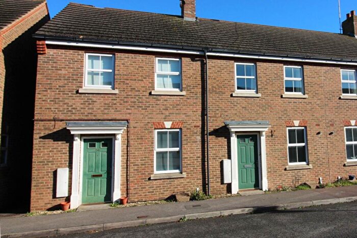 2 Bedroom Semi Detached House To Rent In Great Meadow Way, Aylesbury, HP19