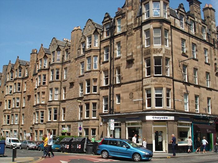 3 Bedroom Flat To Rent In Bruntsfield Avenue, Bruntsfield, Edinburgh, EH10