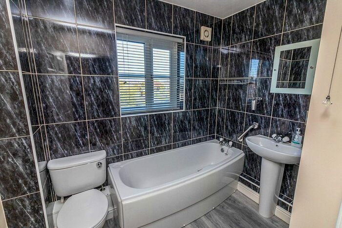 2 Bedroom Flat For Sale In Garden Court, Barnsley, South Yorkshire, S70
