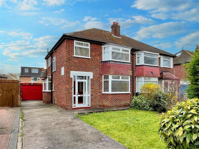 3 Bedroom Semi-Detached House To Rent In Cherry Lane, Sale, M33