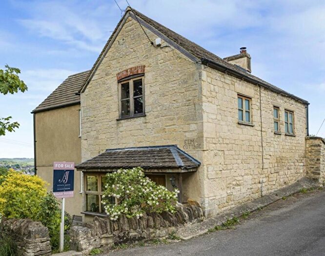 4 Bedroom Character Property For Sale In Butterrow West, Rodborough, Stroud, GL5