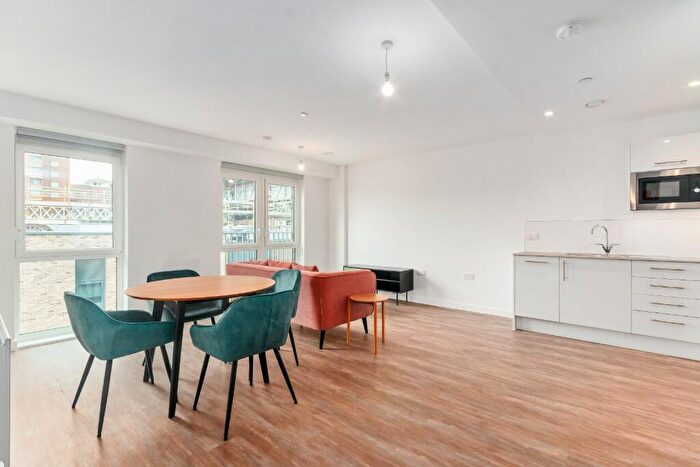 1 Bedroom Apartment To Rent In Pelham Street, BN1