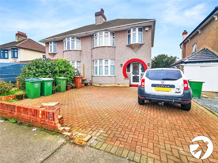 3 Bedroom Semi Detached House To Rent In Brampton Road, Bexleyheath, DA7