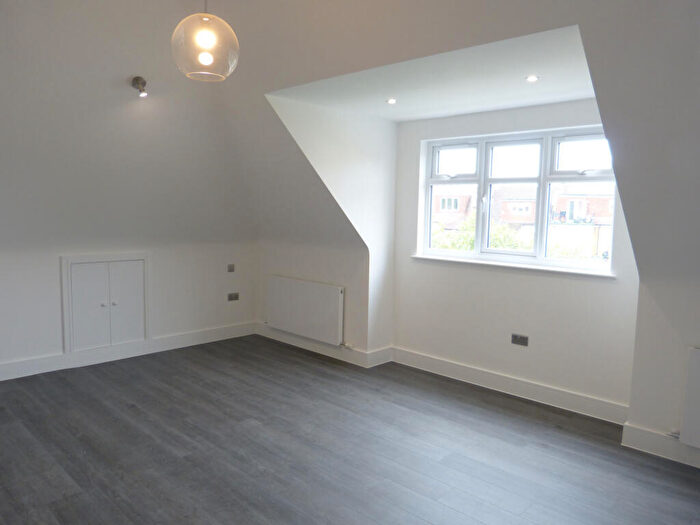 Studio To Rent In Neeld Crescent, NW4