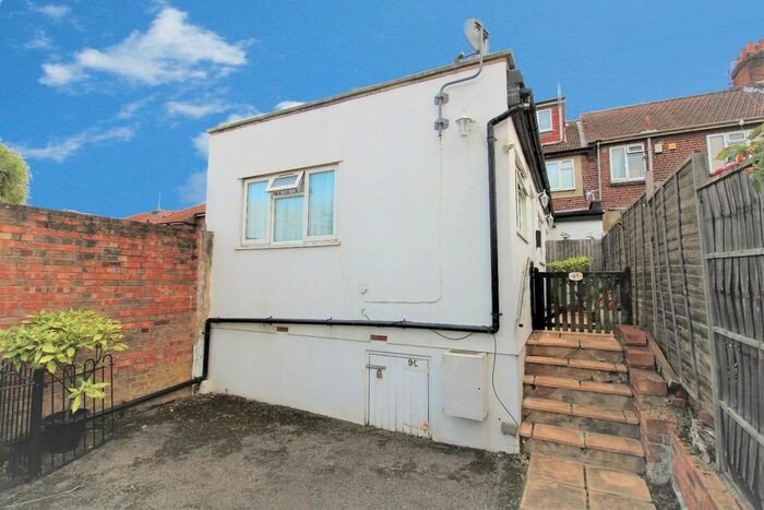 1 Bedroom Flat To Rent In Midfield Parade, Barnehurst, Kent, DA7