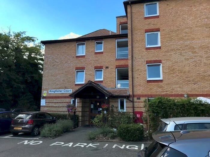 1 Bedroom Flat To Rent In Ewell Road, Surbiton, Surrey., KT6