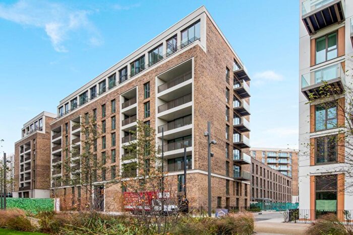 2 Bedroom Apartment To Rent In Windlass House, Schooner Road, Royal Wharf, E16