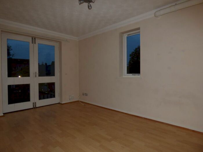 1 Bedroom Flat To Rent In Victoria Chase, Colchester, CO1