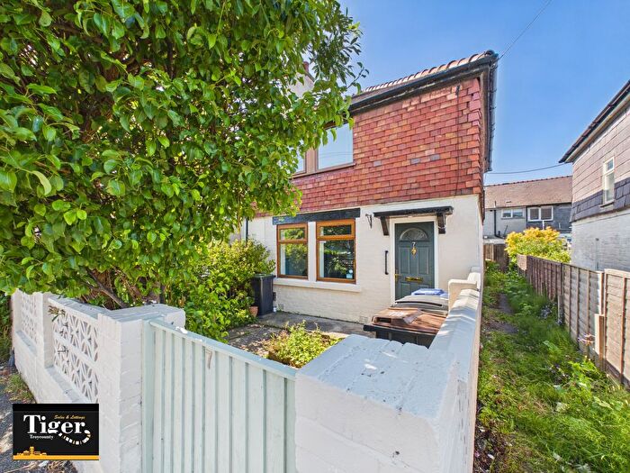 2 Bedroom End Terrace House For Sale In Howe Avenue, Blackpool, FY4