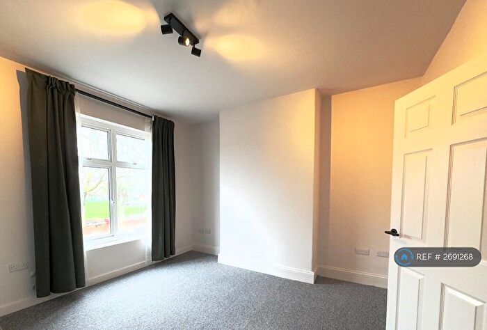 1 Bedroom Flat To Rent In Broad Street, Crewe, CW1