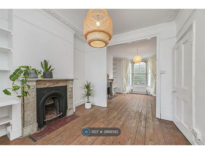 3 Bedroom Terraced House To Rent In Pulross Road, London, SW9