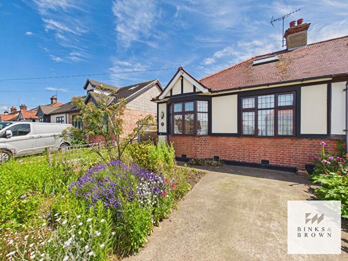 2 Bedroom Semi-Detached Bungalow For Sale In High Road, Orsett, Grays, Essex, RM16