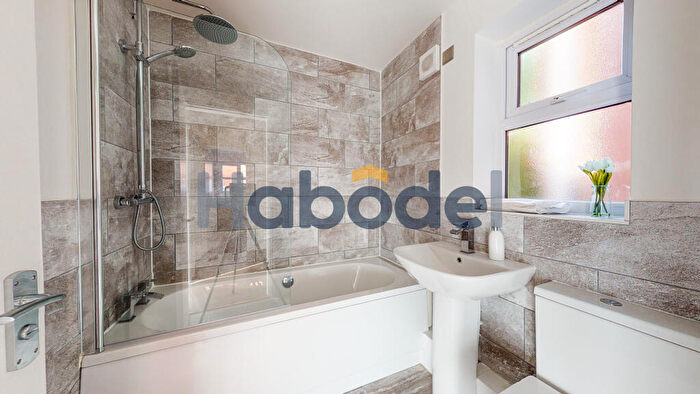 1 Bedroom Flat To Rent In Laceyfields Road, Langley, Derby, DE75