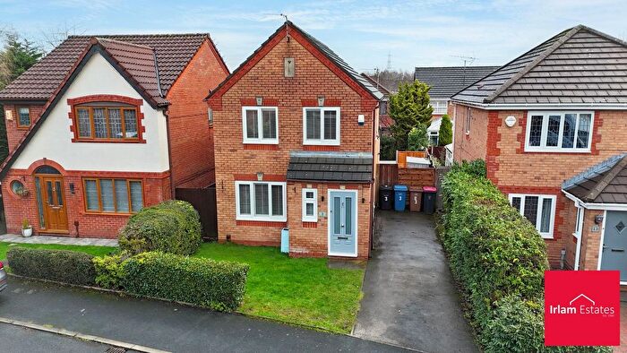 3 Bedroom Detached House For Sale In Buttermill Close, Irlam, M44