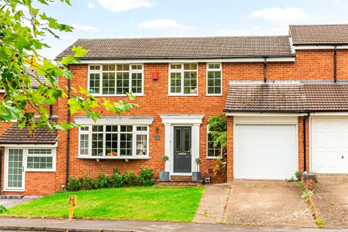 4 Bedroom Terraced House For Sale In Kilpin Green, North Crawley, Buckinghamshire, MK16