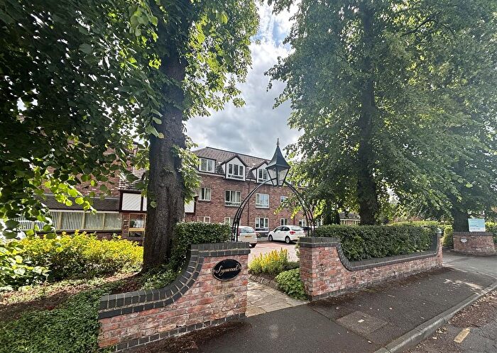 1 Bedroom Flat For Sale In Victoria Road, Wilmslow, SK9