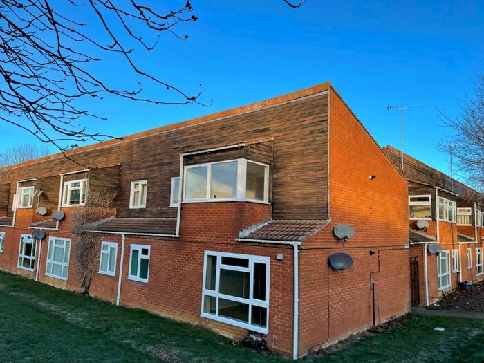 1 Bedroom Maisonette To Rent In Albany Court, Stantonbury, Milton Keynes, MK14