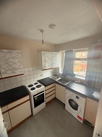 2 Bedroom Flat To Rent In Foots Cray High Street, Sidcup, Kent, DA14