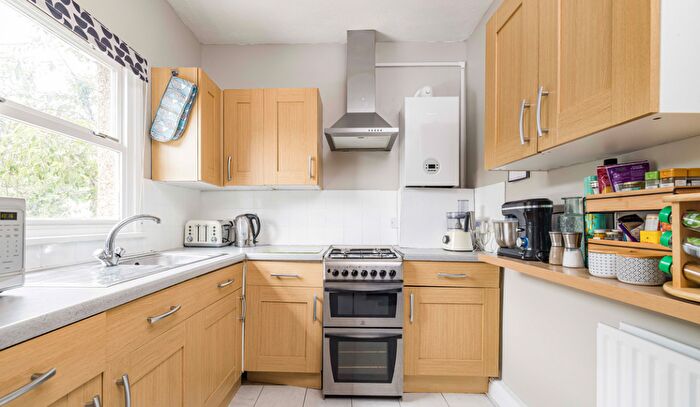 2 Bedroom Semi-Detached House To Rent In Arnold Road, Dagenham, London, RM10