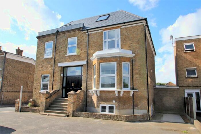 Studio To Rent In Crook Log, Bexleyheath, DA6