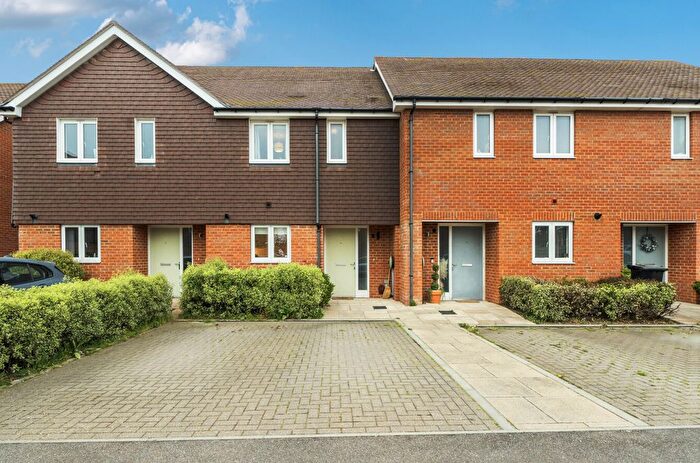 2 Bedroom Terraced House For Sale In Buttercup Way, Wick, Littlehampton, BN17