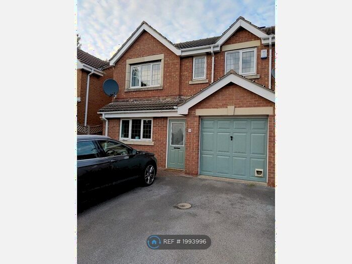 4 Bedroom Detached House To Rent In Netherfield Croft, Barnsley, S72