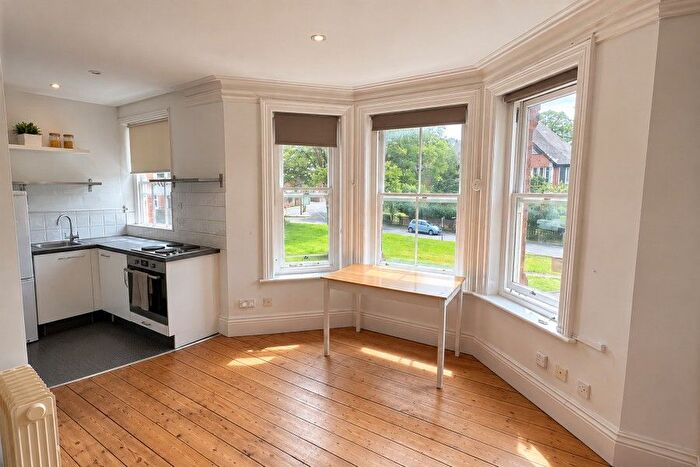 1 Bedroom Flat To Rent In York Road, Guildford, GU1