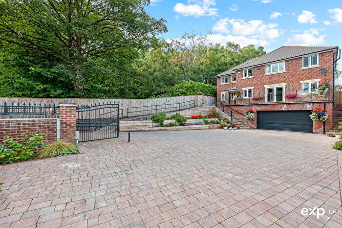 4 Bedroom Detached House For Sale In Main Road, Ravenshead, NG15