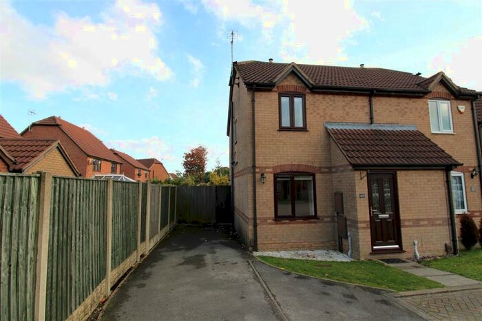 2 Bedroom Semi-Detached House To Rent In Kingswood Drive, Kirkby In Ashfield, NG17