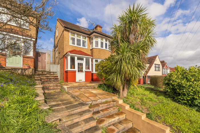 4 Bedroom Terraced House To Rent In Bankhurst Road, SE4