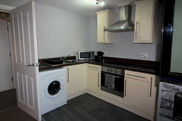 2 Bedroom Apartment To Rent In The Courtyard, Titchfield Terrace, Hucknall, NG15