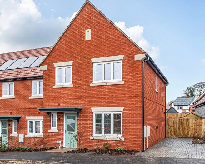 2 Bedroom End Of Terrace House To Rent In Lovelace Way, Basingstoke, Hampshire, RG23