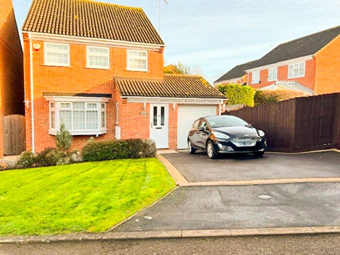 4 Bedroom Detached House For Sale In Jacklin Court, Wellingborough, Northamptonshire, NN8