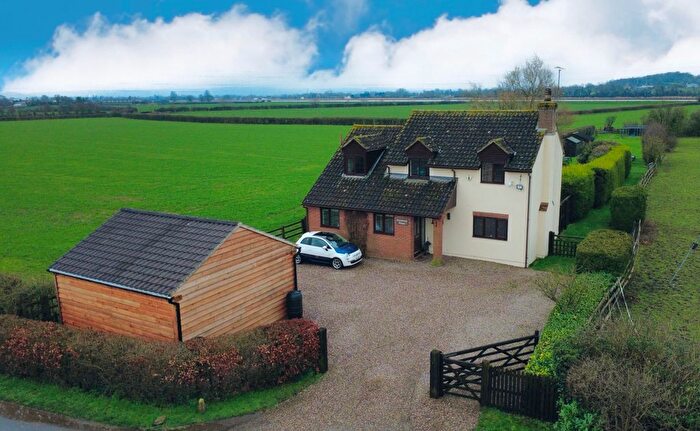 4 Bedroom Detached House For Sale In Rodley, Westbury-On-Severn, GL14