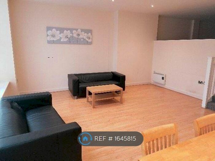 1 Bedroom Flat To Rent In Mcilroys Building, Reading, RG1