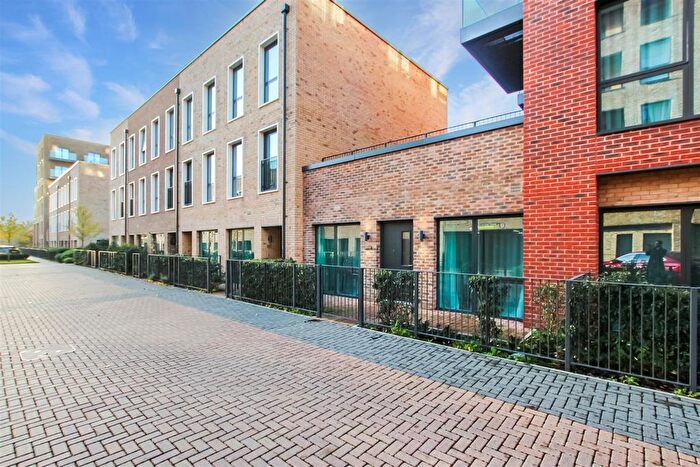 1 Bedroom Flat To Rent In Achill Close, London, NW9