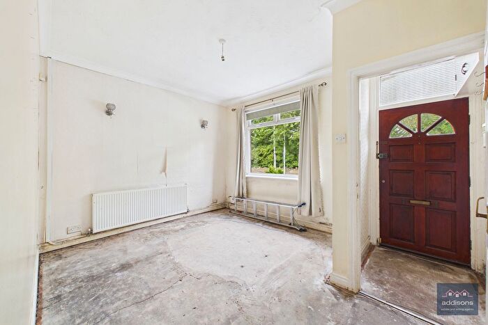 2 Bedroom Semi-Detached House For Sale In Lodge Road, Orrell, Wigan, WN5
