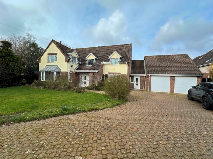 4 Bedroom Detached House To Rent In Norwich Road, Ludham, Great Yarmouth, NR29