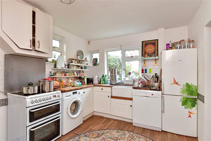 3 Bedroom Detached House For Sale In Sea Lane, Goring-By-Sea, West Sussex, BN12