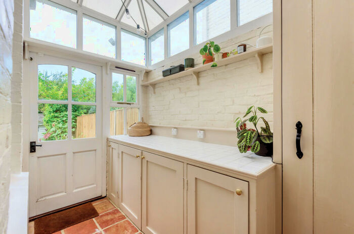 2 Bedroom Terraced House For Sale In Coal Park Lane, Swanwick, Southampton, SO31