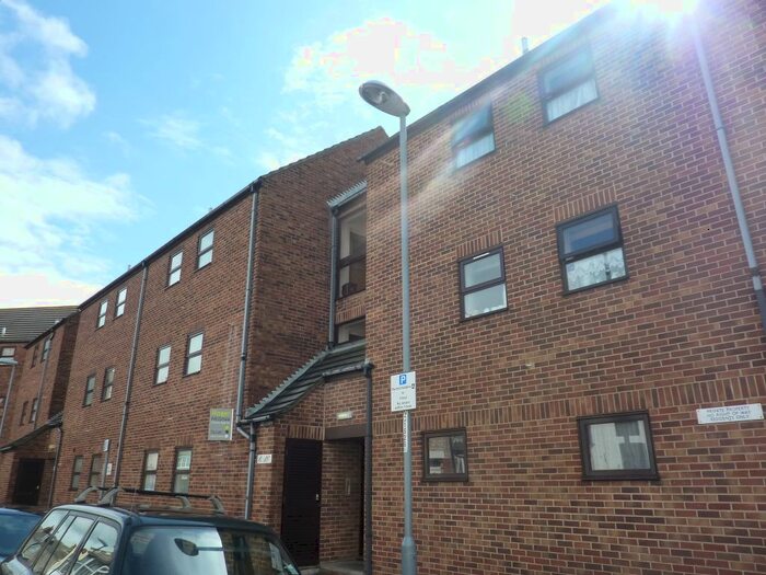 1 Bedroom Flat To Rent In Chelmsford Street, Weymouth, DT4