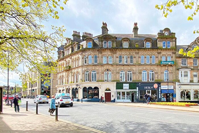 1 Bedroom Flat For Sale In Station Square, Harrogate, HG1