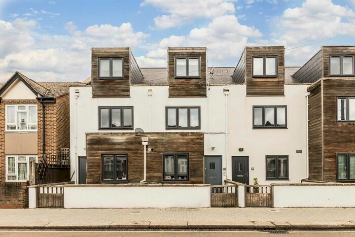 4 Bedroom Terraced House To Rent In Kimber Road, London, SW18