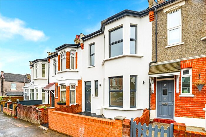 5 Bedroom Terraced House For Sale In Liverpool Road, Leyton, London, E10