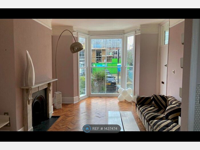 1 Bedroom Flat To Rent In Upper Holloway, London, N19