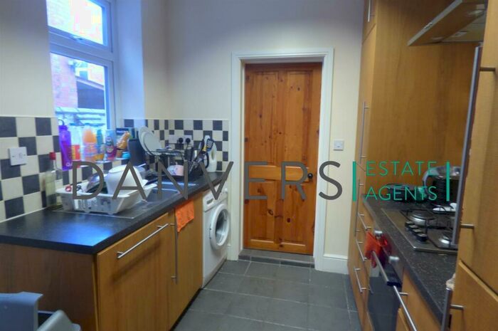 4 Bedroom Terraced House To Rent In Beaconsfield Road, Leicester, LE3