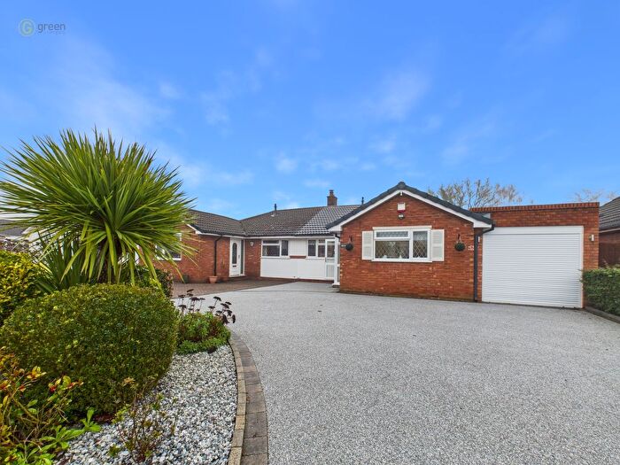 3 Bedroom Semi-Detached Bungalow For Sale In Hillmorton Road, Sutton Coldfield, B74