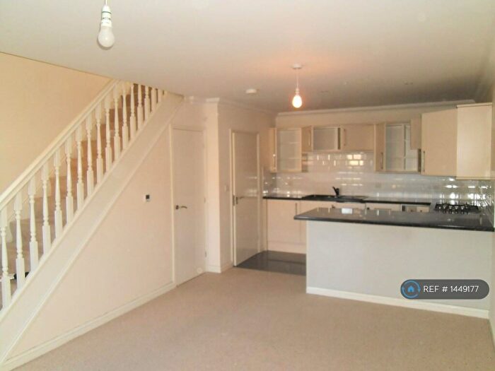 1 Bedroom Terraced House To Rent In Falcon Mews, Ramsgate, CT11
