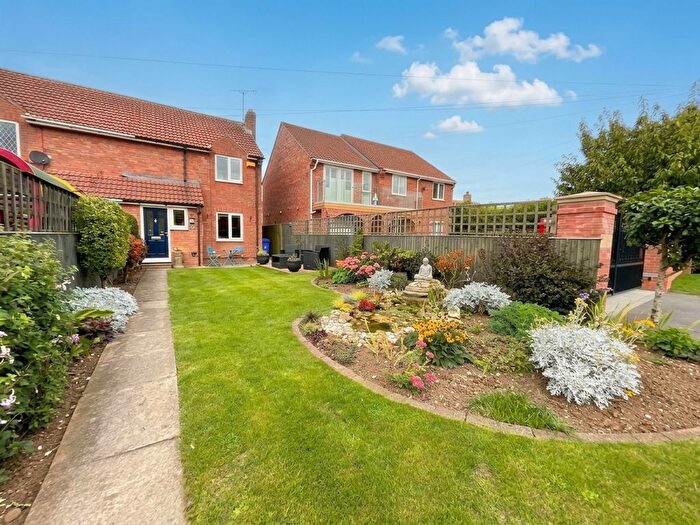 3 Bedroom Semi Detached House For Sale In Filey Road, Gristhorpe, YO14